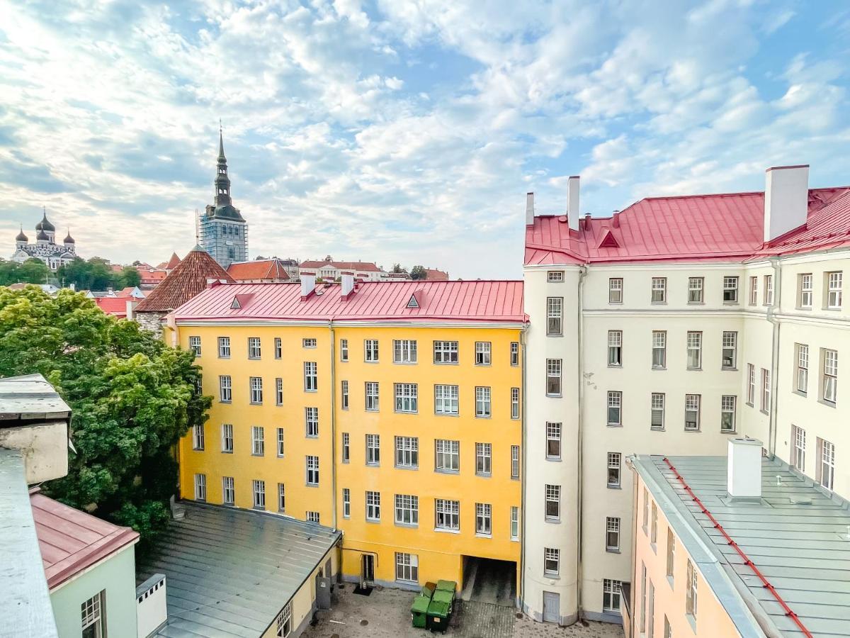 Old Town - Suur Karja Apartment Tallinn Bagian luar foto