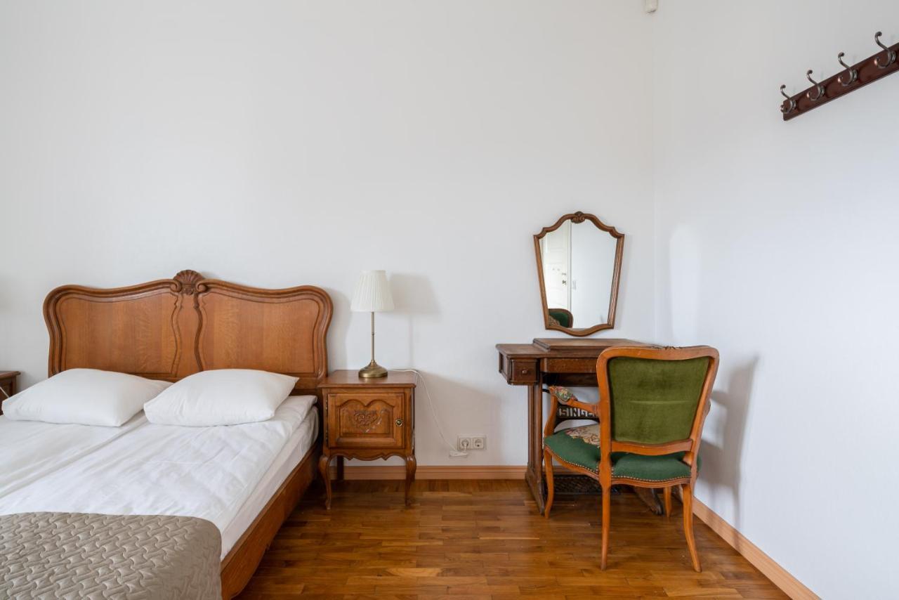 Old Town - Suur Karja Apartment Tallinn Bagian luar foto