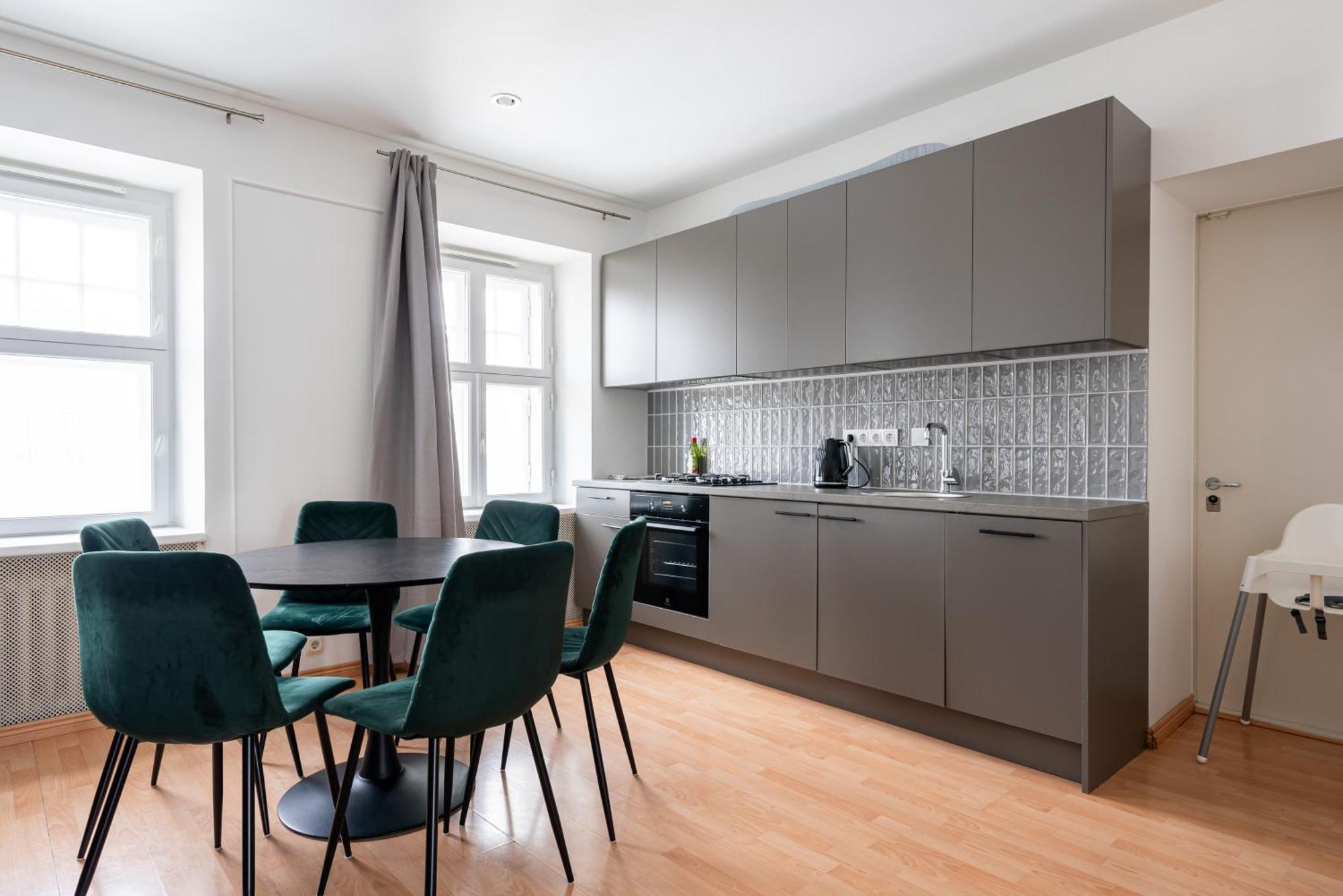 Old Town - Suur Karja Apartment Tallinn Bagian luar foto